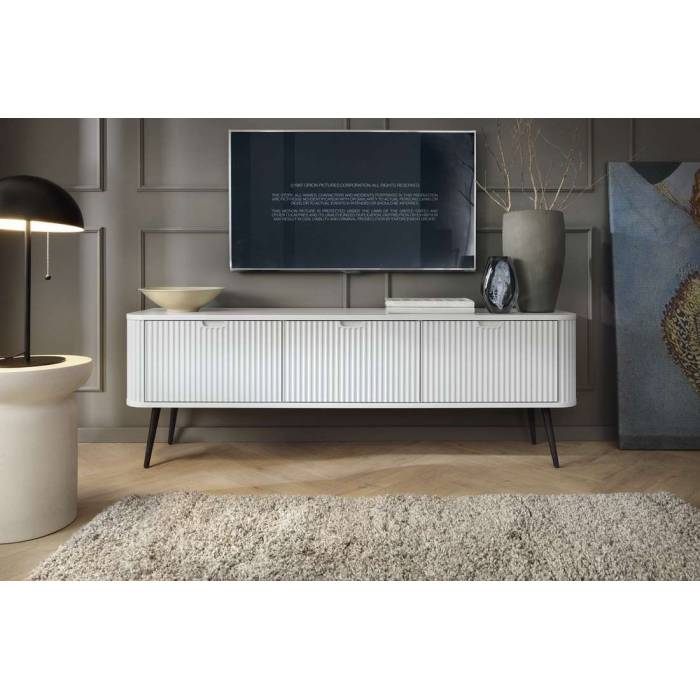 Тумба під телевізор Perfect Home Зова / Zova 3-дверна з чорними ніжками RTV168 Білий (PFH-091272) Тумба під телевізор Perfect Home Зова / Zova 3-дверна з чорними ніжками RTV168 Білий (PFH-091272)