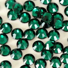 Кристалы Emerald ss3 для маникюра, 100 шт